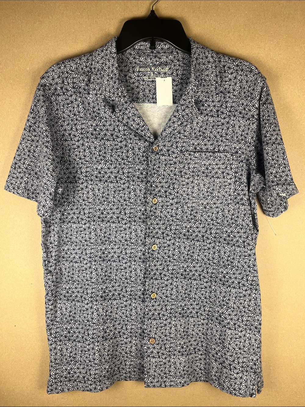 Tailor Vintage Men’s S Camp Shirt Resort Wear Floral NWT